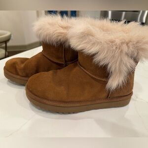 Women’s SZ 8 Uggs Camel